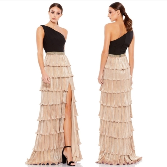 Mac Duggal ONE SHOULDER LAYERED METALLIC RUFFLE GOWN #26541 NWT Size 14